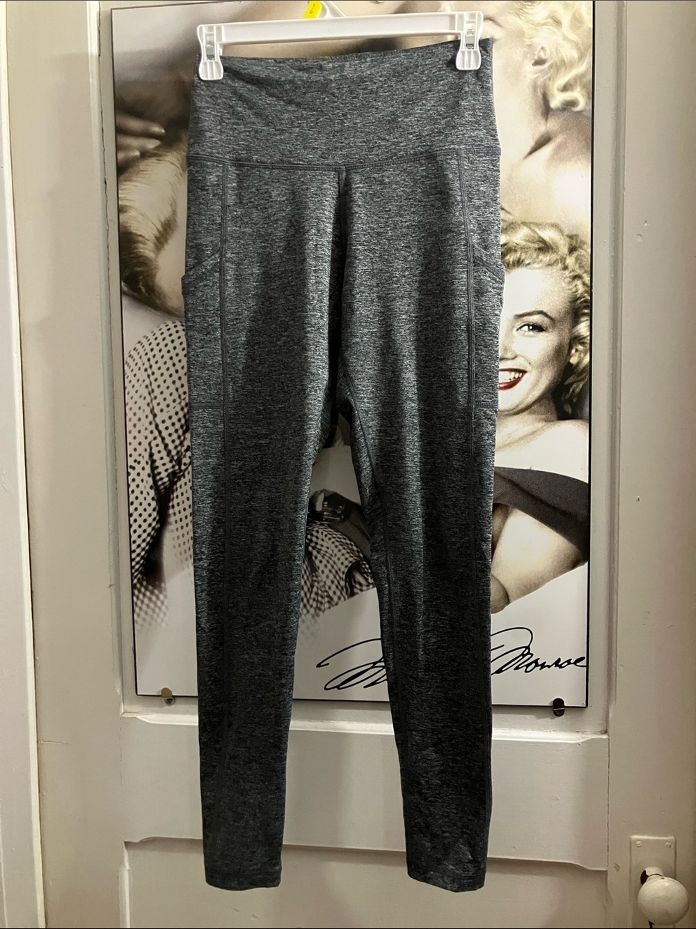 High-Rise Heather Gray Active Leggings - Women